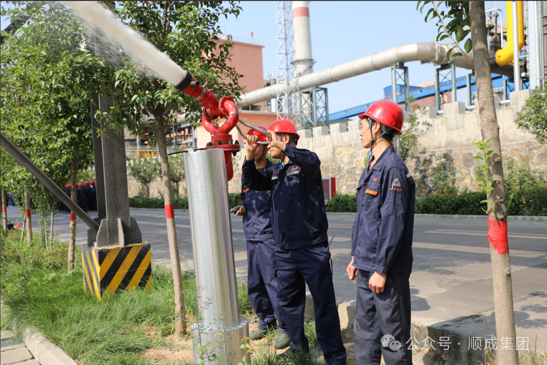 顺聚公司进行出产安全变乱综合应急演练